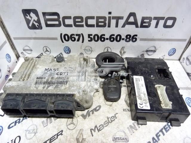 Блок управления двигателем 0281011432 Bosch