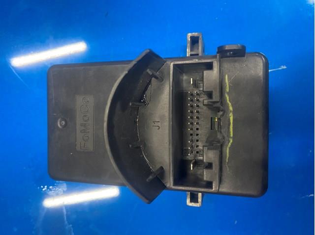 LJ6T14F642BG Ford Блок управления бортовой сети