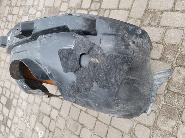 Правый подкрылок переднего крыла Volvo 32241407 цена, от 86.37 USD