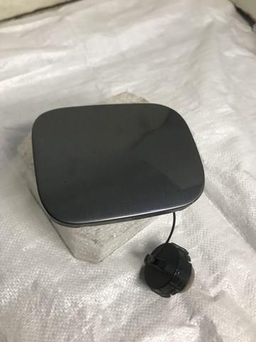 Compre Tampa (tampão) do tanque de combustível Mitsubishi Space Star 