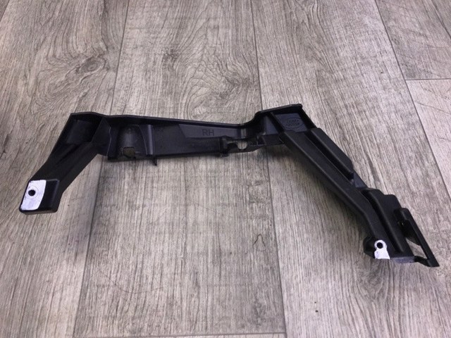  Land Rover LR105879 цена, от 32.94 USD