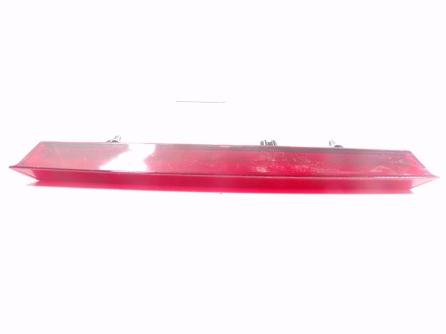 Sinal de parada traseiro adicional para Toyota Corolla (E21)