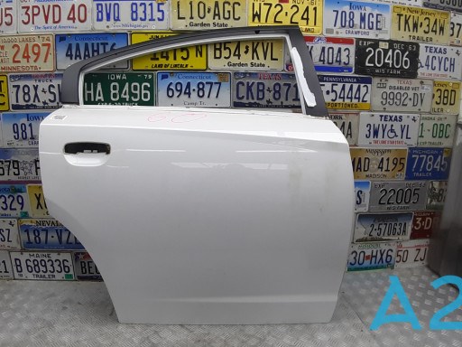 Задняя правая дверь Chrysler 68089372AE