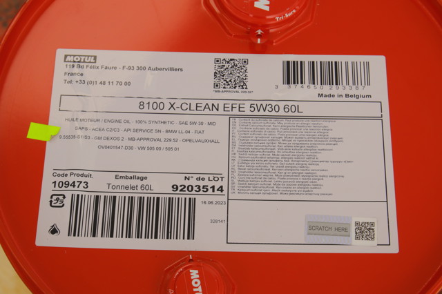 Моторное масло 814061 Motul