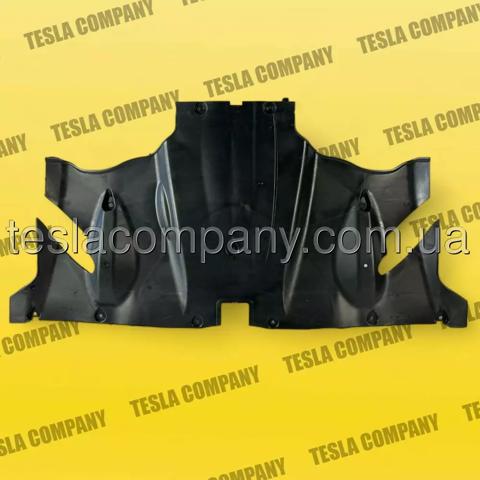 149877100C Tesla Защита днища, средняя часть