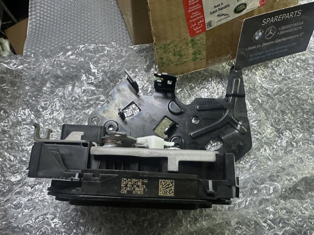 LR078746 Land Rover Замок двери задней правой