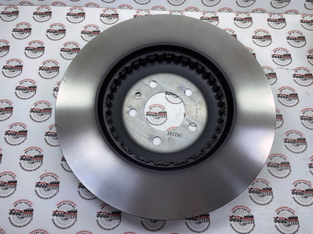 Задний дисковый тормоз Land Rover LR153550