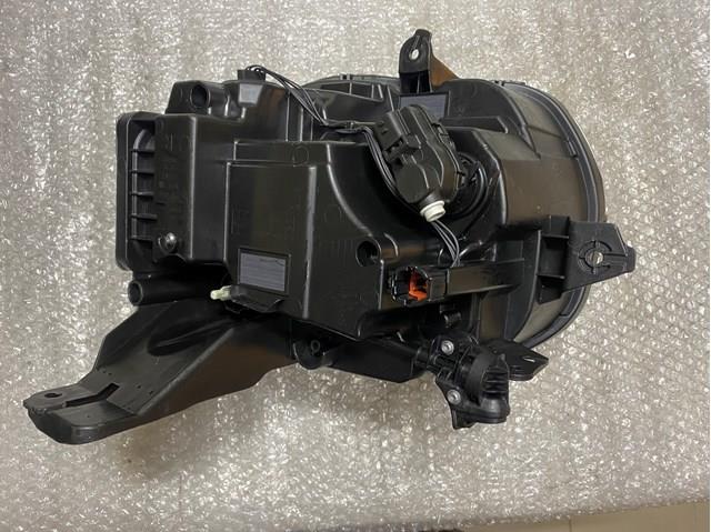 Правая блок фара Nissan/Infiniti 260106PM0A цена, от 384.14 USD