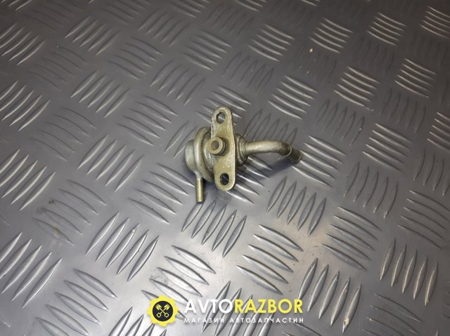 FS0513280 Mazda Регулятор давления в топливной рейке
