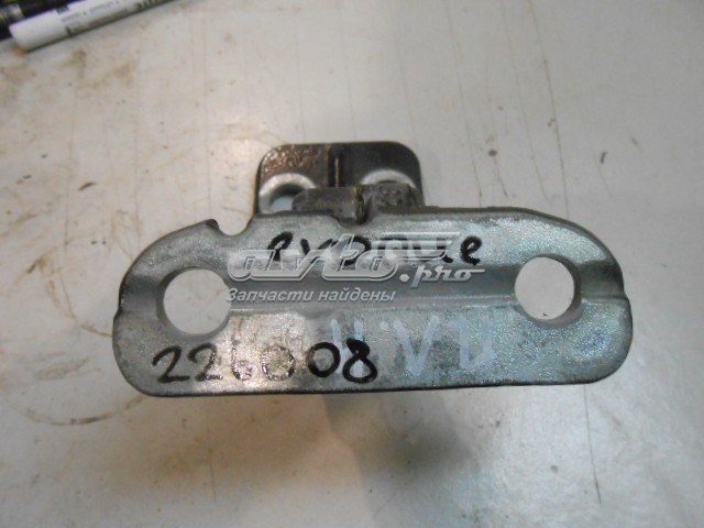 LR042351 Land Rover Петля передней двери левая