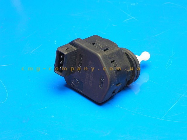 Корректор фар 1017001112 Geely