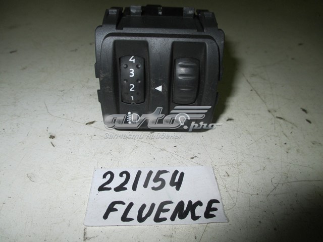 251900007R Renault (RVI)