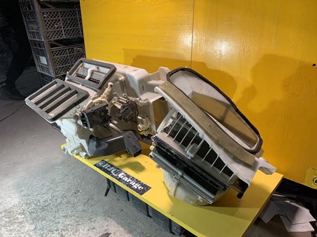BHS261130D Mazda 
