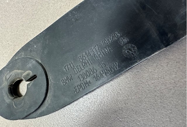 17118614317 BMW 