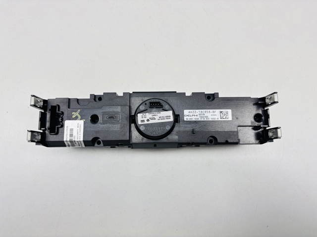  Land Rover AH2218C858BF цена, от 63.35 USD