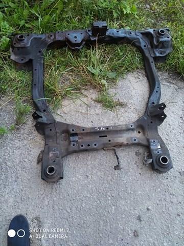 Купить 624102B560 Hyundai/Kia Поперечина передней подвески