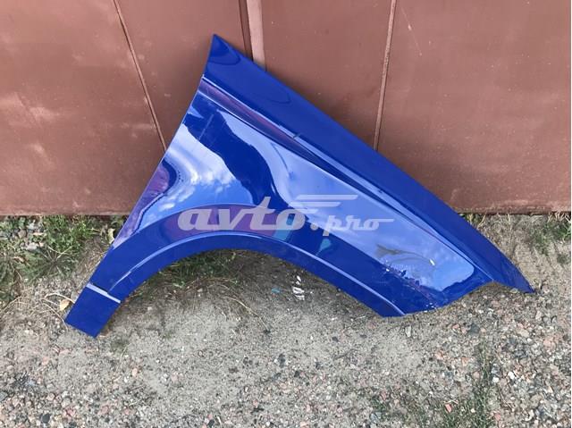 Pára-lama dianteiro direito 575821106A VAG