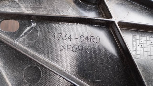7173464R00 Suzuki 