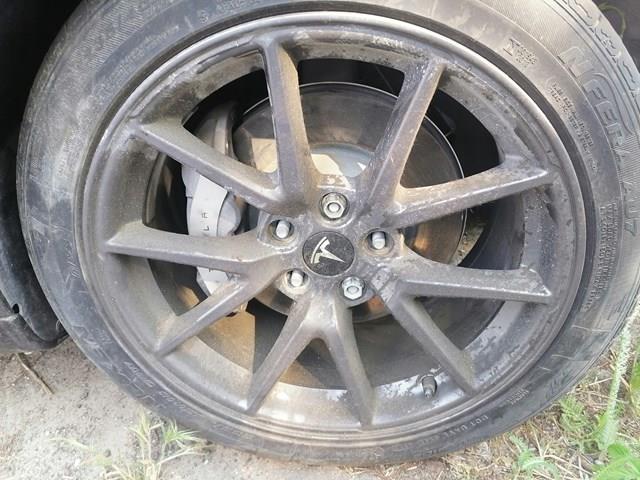 123422100C Tesla Motors Оригинальные диски