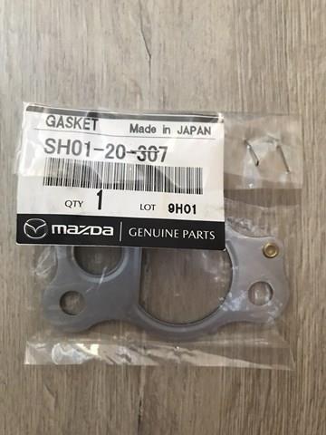 Прокладка перепускного клапана (байпас) наддувочного воздуха на Mazda 6 GJ, GL