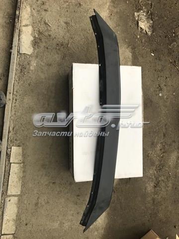 Накладка (рамка) решетки радиатора Mazda KB8A507E1BBB