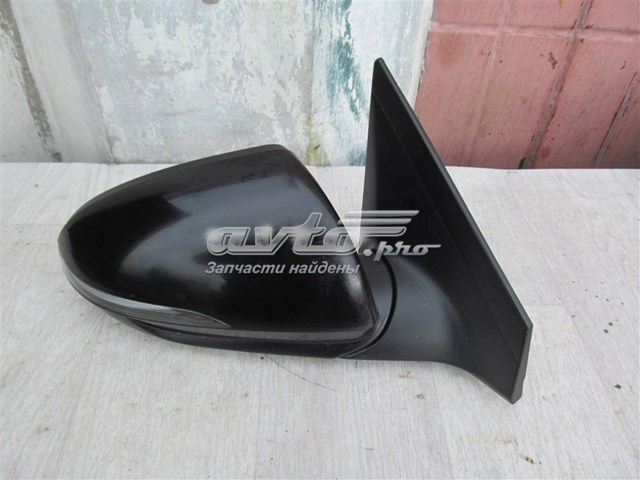 Правое боковое зеркало Hyundai/Kia 87620F2530