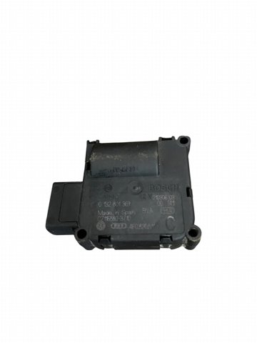 Мотор заслонки печки VAG 4F0820511B цена, от 6.34 USD