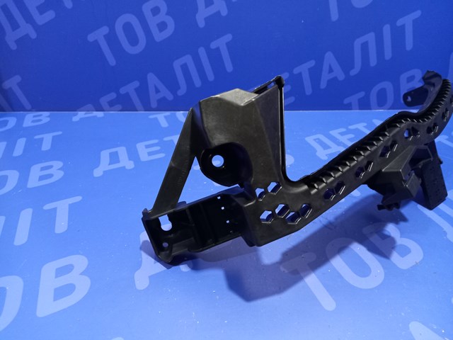 Кронштейн крепления бампера переднего левый Signeda PSB43195AL цена, от 14.09 USD