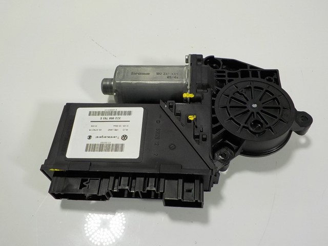 95562470103 Porsche Мотор стеклоподъемника двери передней правой