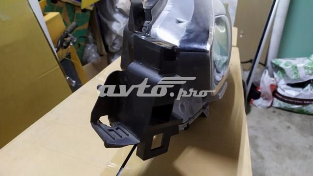 Фара правая MAZDA BPW9510K0A