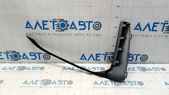 Молдинг решетки бампера переднего правый 4M0853300AT94 VAG