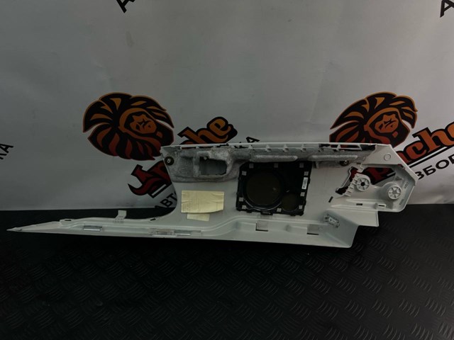  LR062596 Land Rover