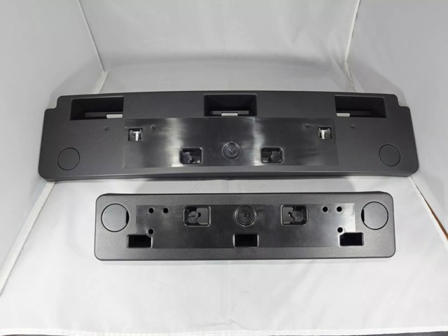Рамка номерного знака автомобиля передняя Mazda KB8M50180 цена, от 27.26 USD