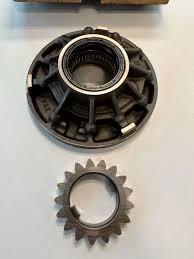 Насос масляный АКПП 1068210094 ZF Parts