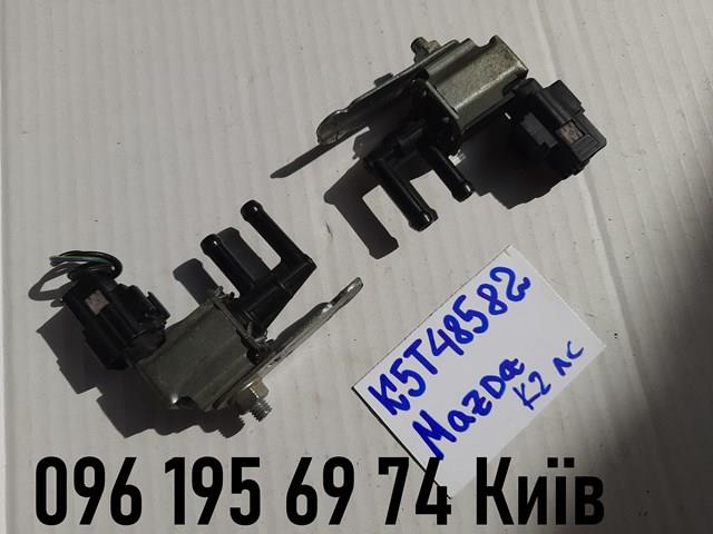  Mazda K5T48582