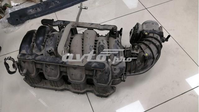 140011LA0A Nissan/Infiniti Коллектор впускной