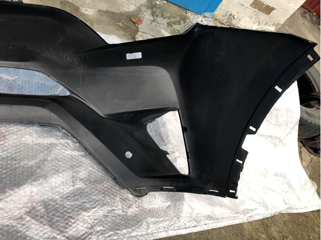 Передний бампер 521190R917 Toyota