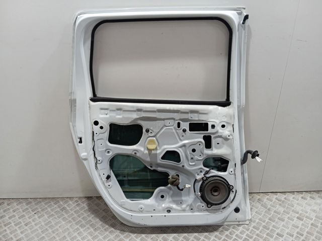 821017193R Renault (RVI) Дверь пассажирская задняя левая