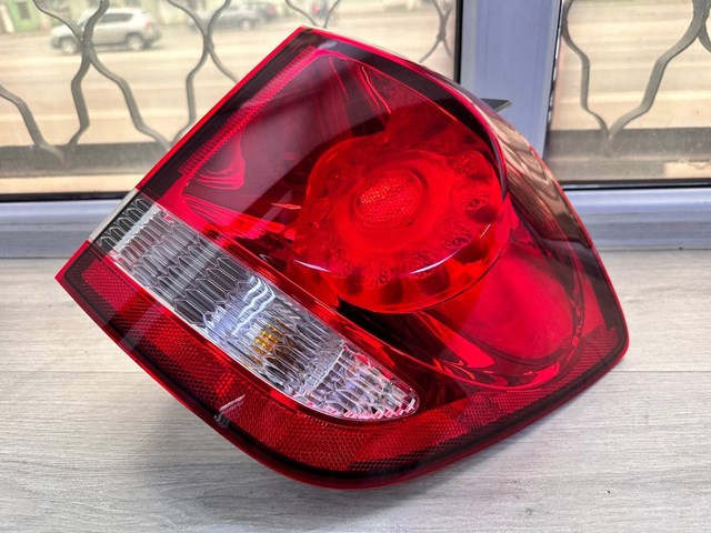Стоп задний TYC FP2407F8T