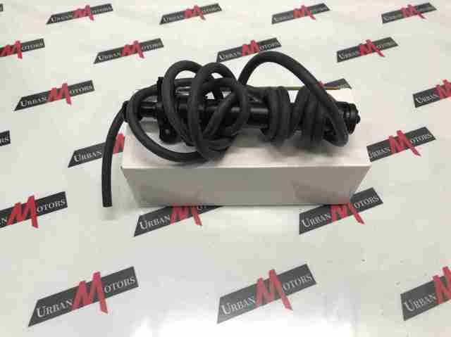 LR024211 Land Rover Держатель форсунки омывателя фары, подъемный цилиндр