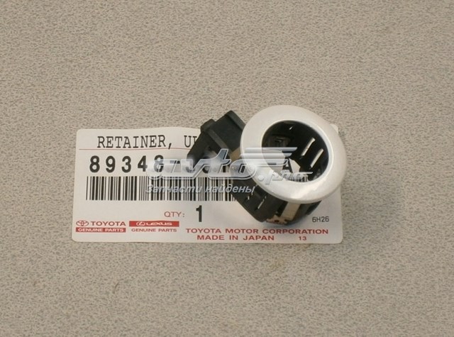Кронштейн датчика парктроника задний боковой 8934833100A2 Toyota