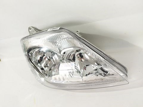 Правая блок фара FPS FP7012R4E цена, от 100.45 USD