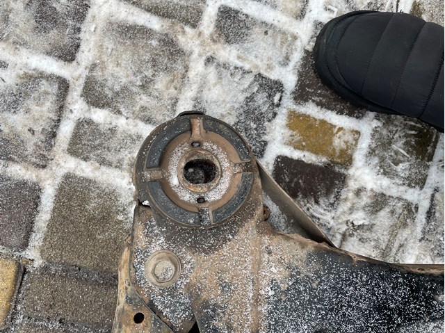 Compre 5110048070 Toyota Viga de suspensão dianteira (plataforma veicular)