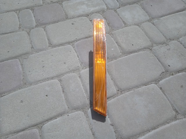 Поворотник левый FP7407K1P FPS