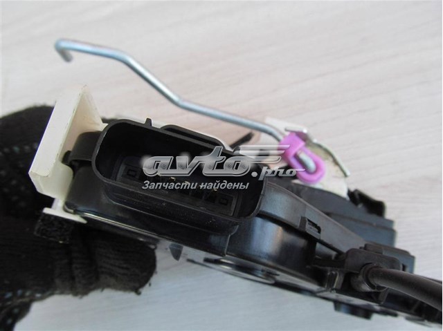 Замок передней левой двери Hyundai/Kia 81310H0000