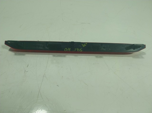 Задний стоп TK4851580 Mazda