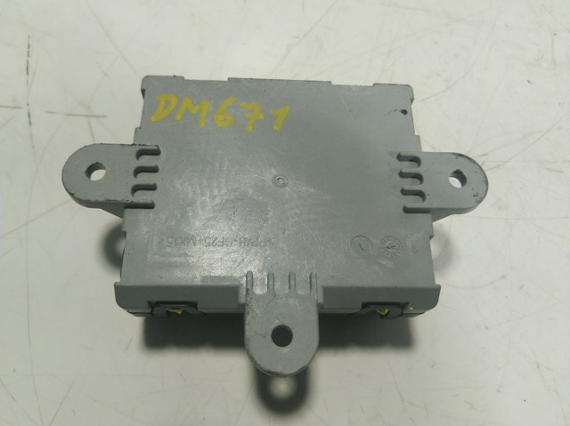  Land Rover LR117885 цена, от 188.32 USD