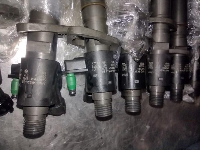 Купить AH4Q9K546BA Land Rover Клапанная форсунка