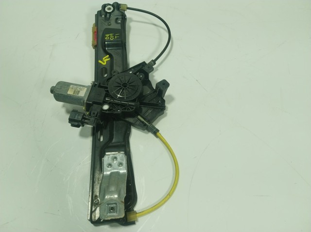 Механизм стеклоподъемника двери задней левой LR026718 Land Rover