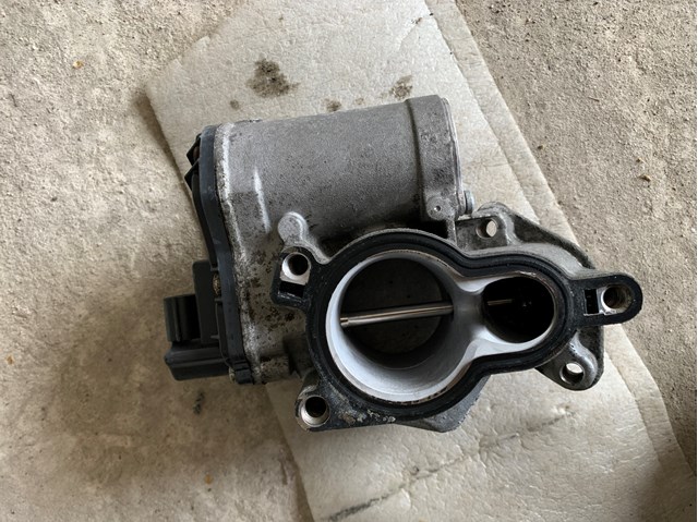 8200796674C Renault (RVI) Клапан рециркуляции отработавших газов EGR